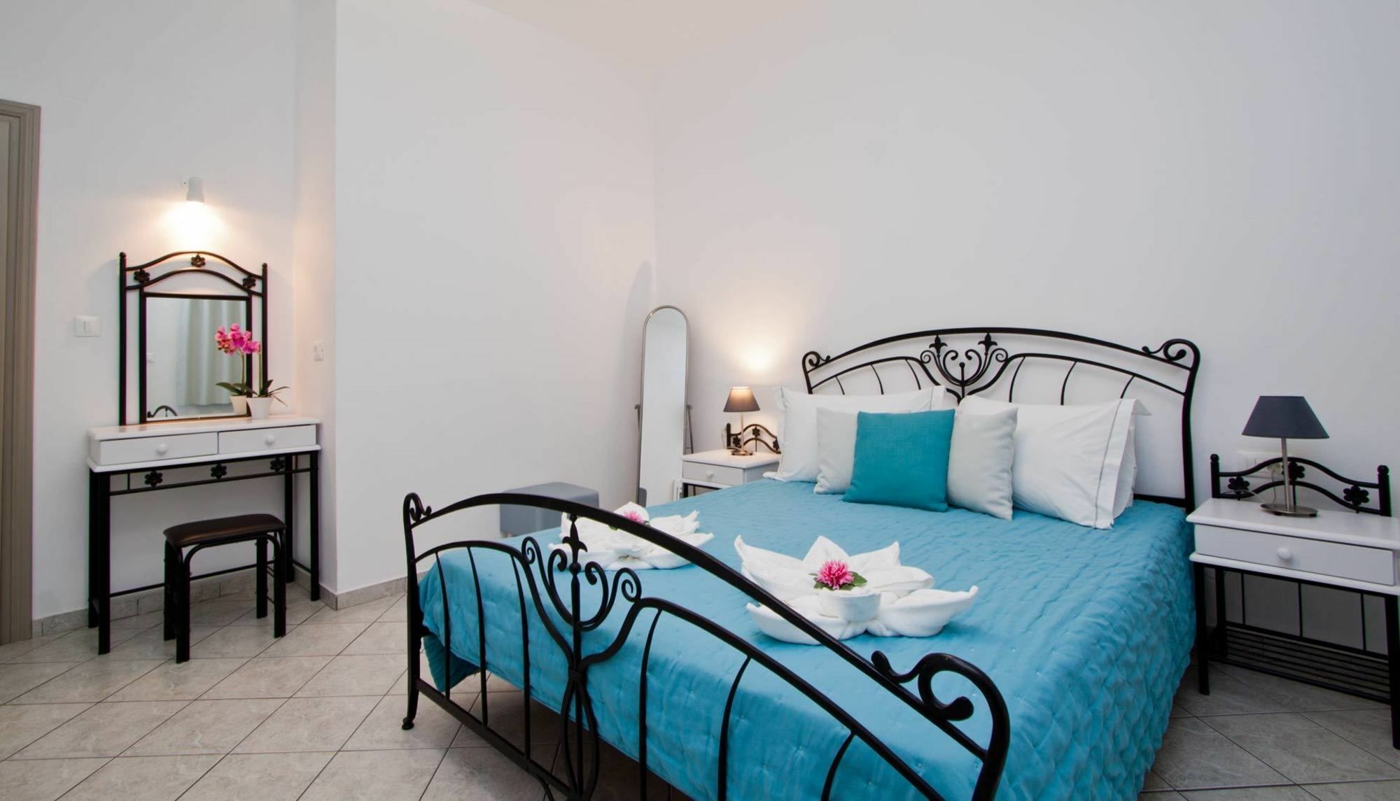 Aparthotel Nemesis Fira  Esterno foto